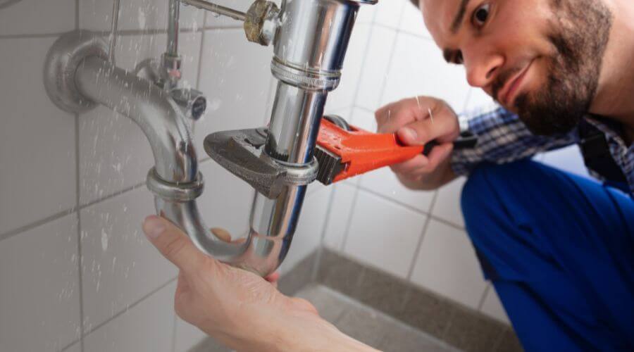 Local tankless water heater installation in Jay, FL